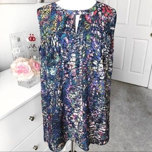 CAbi Sleeveless Blouse Women's Medium Multicolor Blue Purple Floral Round Collar